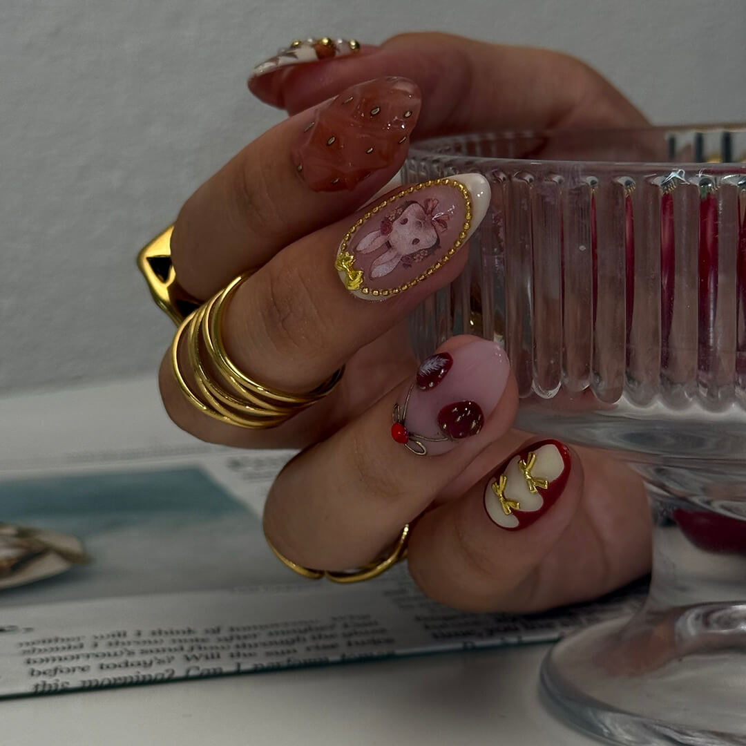 3D cute strawberry and bunny press on nails with pearl accents, heart charms, metallic gold bows, and vintage art details — luxury handmade press on nails, premium custom nail art, cute Japanese nail design, false nails, fake nails, pressons — perfect for birthdays, gifts, cosplay, or kawaii fashion lovers.