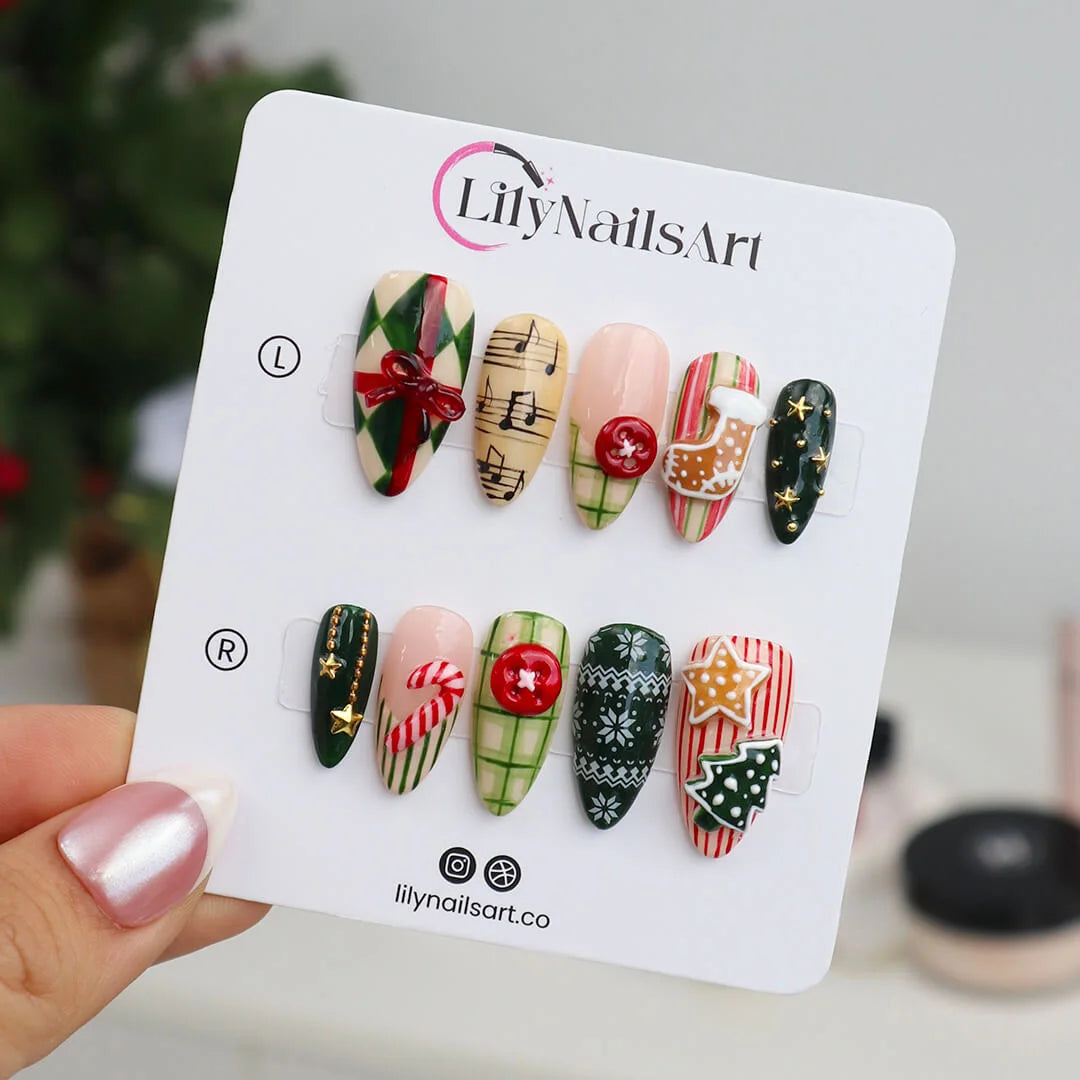 3D Christmas press on nails with plaid, candy cane, gingerbread, and star accents — custom press on nails, luxury handmade nail art, fake nails, false nails, pressons — perfect for holiday parties or festive winter gifts