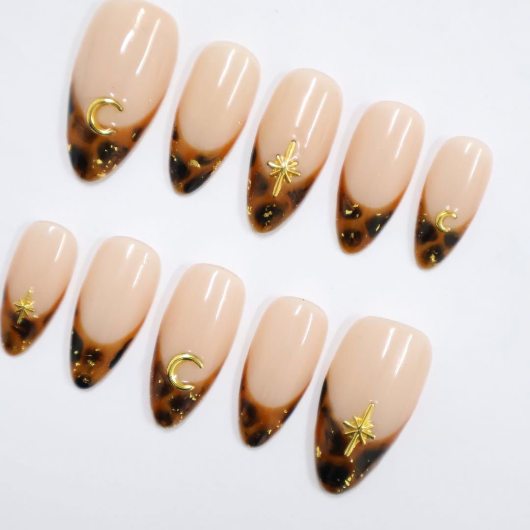 tortoise nail art tortoise nail style art work Press-on nails vs. acrylic
Press-on nails vs. gel
Press-on nails vs. dip powder
Are press-on nails better than acrylics?
Why press-on nails are better than salon nails
Press-on nails that look real
Fake nails vs. press-on nails
Press-on nails pros and cons
Are press-on nails worth it? press on nails that last