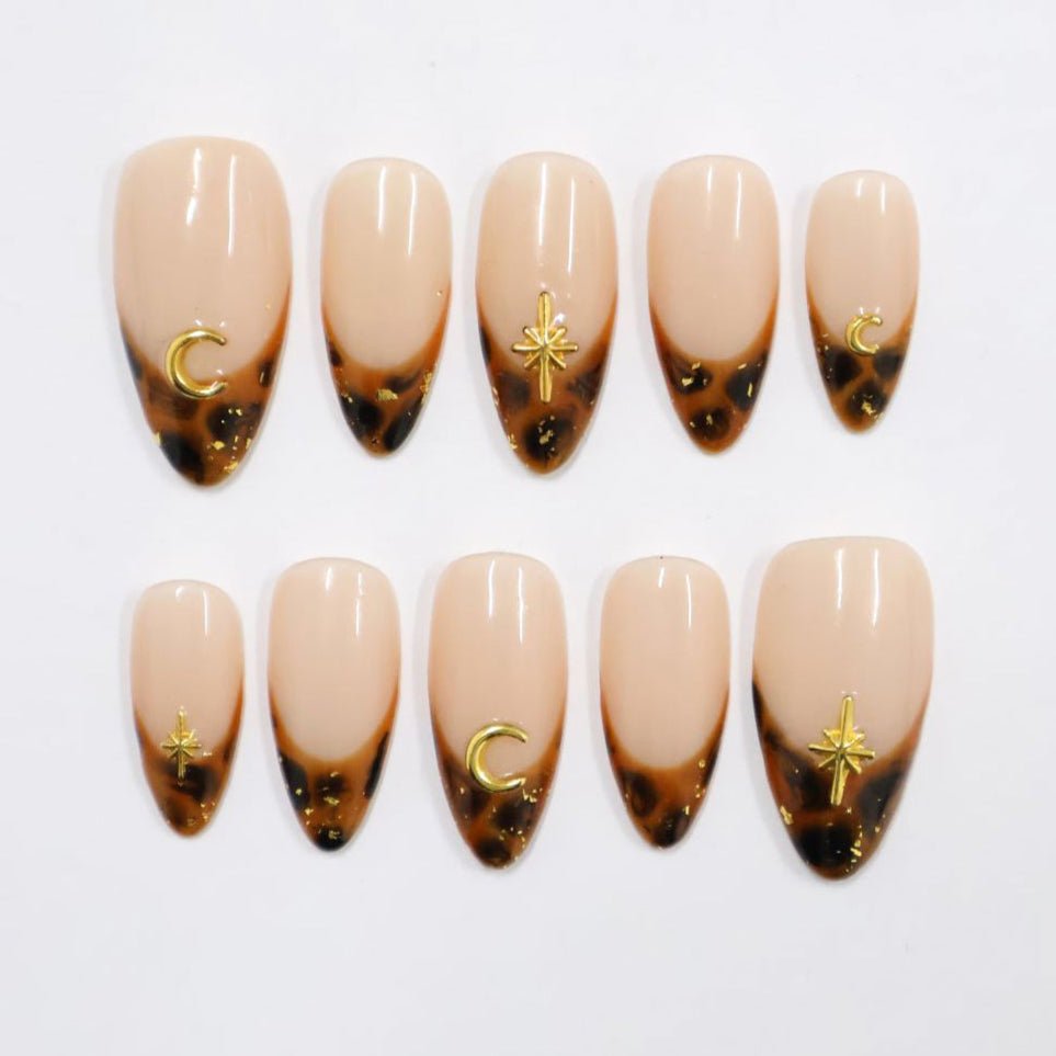 tortoise shell nail art brown press on nails Long press-on nails
French tip press-on nails
Matte press-on nails
Glitter press-on nails
Ombre press-on nails
Nude press-on nails
Almond press-on nails
Coffin press-on nails
Stiletto press-on nails
Square press-on nails
Chrome press-on nails