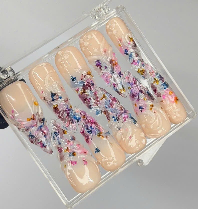 long lasting press on nails long life press on nails fke nail long lasting fake acrylic nails spring print sring design nails nail art