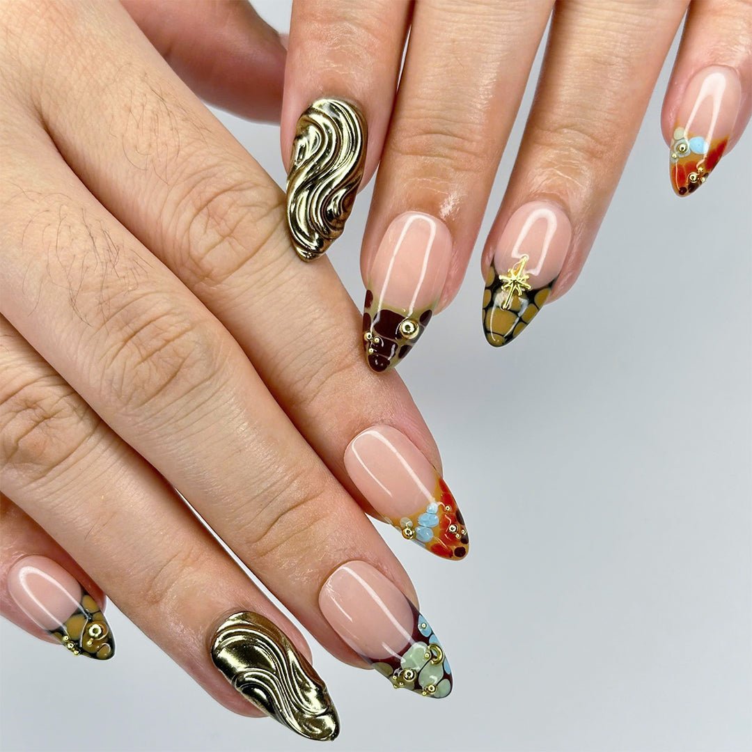 Handmade Luxe Mosaic Press-On Nails – nude tones with gold chrome accents, mosaic patterns, and star details. Perfect for holidays, birthdays, vacations, or as a luxurious gift for her. 3d chrome nails french tip press ons artistic press ons kiss nails