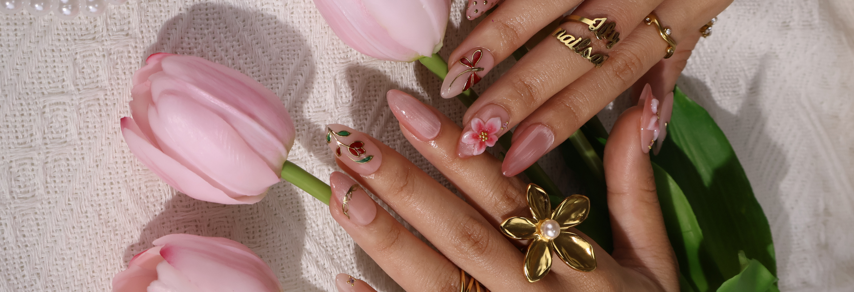 HOW TO APPLY & REMOVE YOUR PRESS ON NAILS