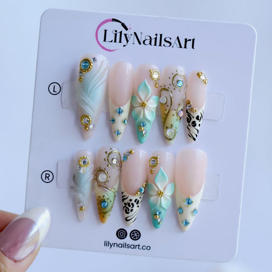 Aqua Luxe