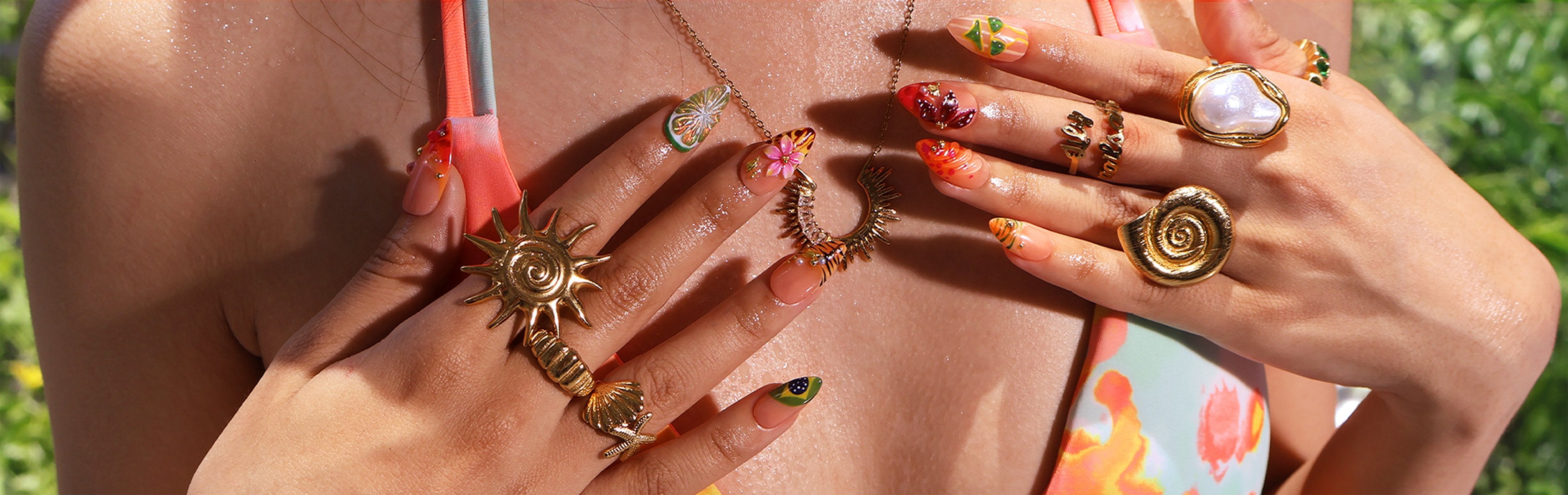 SUMMER COLLECTION