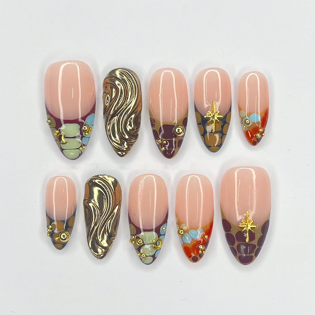 Handmade Luxe Mosaic Press-On Nails – nude tones with gold chrome accents, mosaic patterns, and star details. Perfect for holidays, birthdays, vacations, or as a luxurious gift for her.