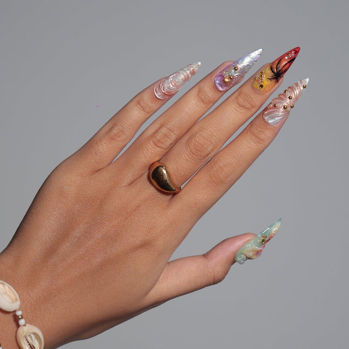 summer nails with mermaid & sunset details, best handmade press on nails for holilday, vacation, beach day
