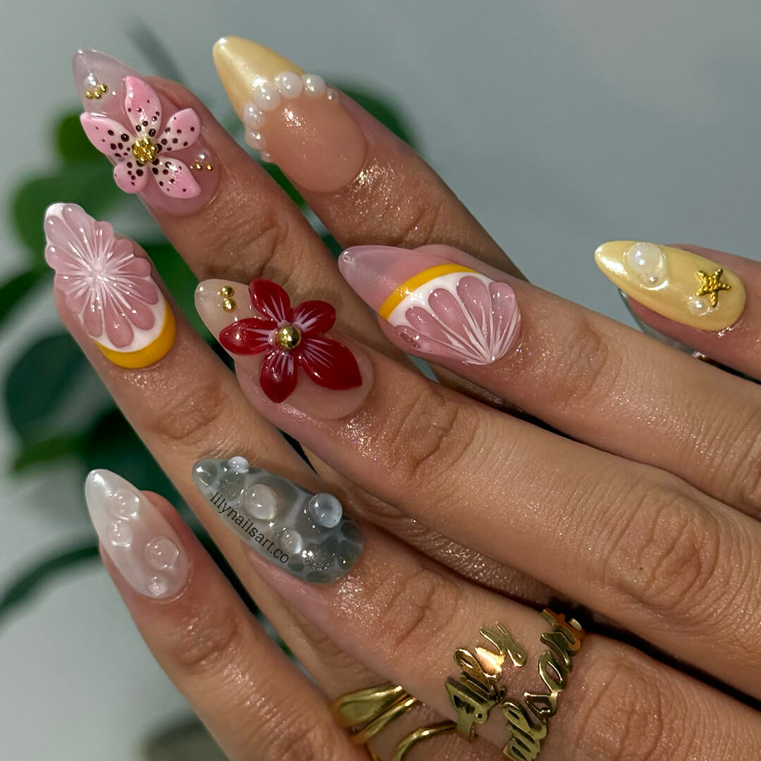3D summer nails with sculpted red flowers, starfish, seashells, pearls, and soft ocean textures in nude, blush, and sea-glass green tones — luxury handmade press on nail , reusable false nails — perfect for romantic summer looks, beach weddings, or resort vacations.