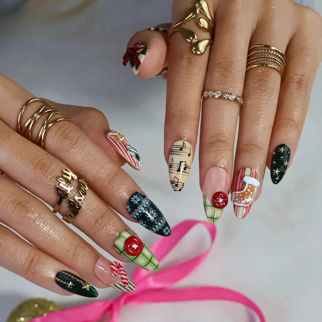 3D Christmas press on nails with plaid, candy cane, gingerbread, and star accents — custom press on nails, luxury handmade nail art, fake nails, false nails, pressons — perfect for holiday parties or festive winter gifts