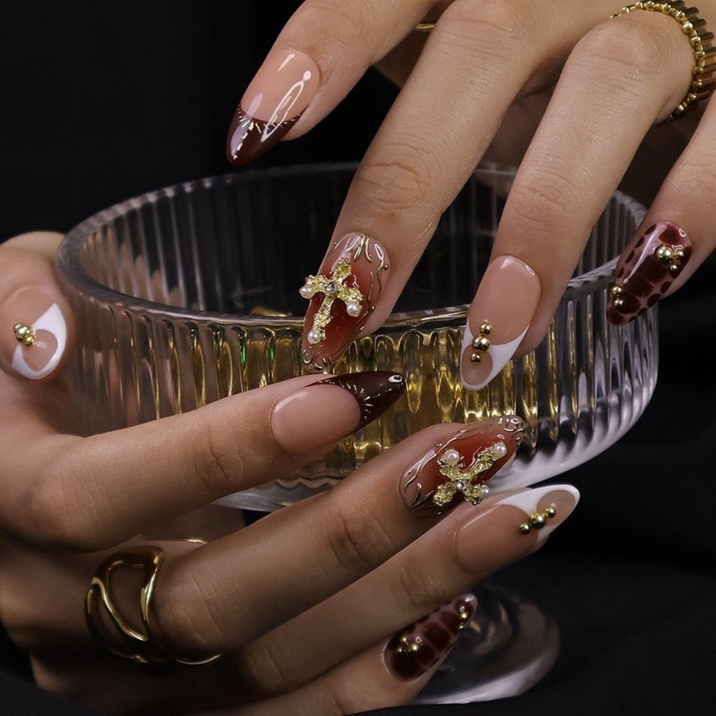 Crimsonia | Handmade Press On Nails by lilynailsart.co – LILY