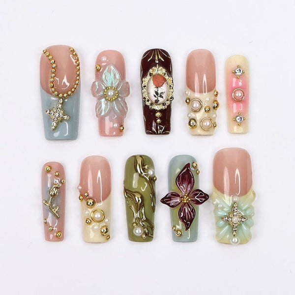 3D maximalist luxury press on nails with vintage floral charms, star and pearl embellishments, baroque frame, and pastel tones — handmade gel nails, false nails, elegant nail art design, perfect for weddings, parties, birthday, holiday , vacation