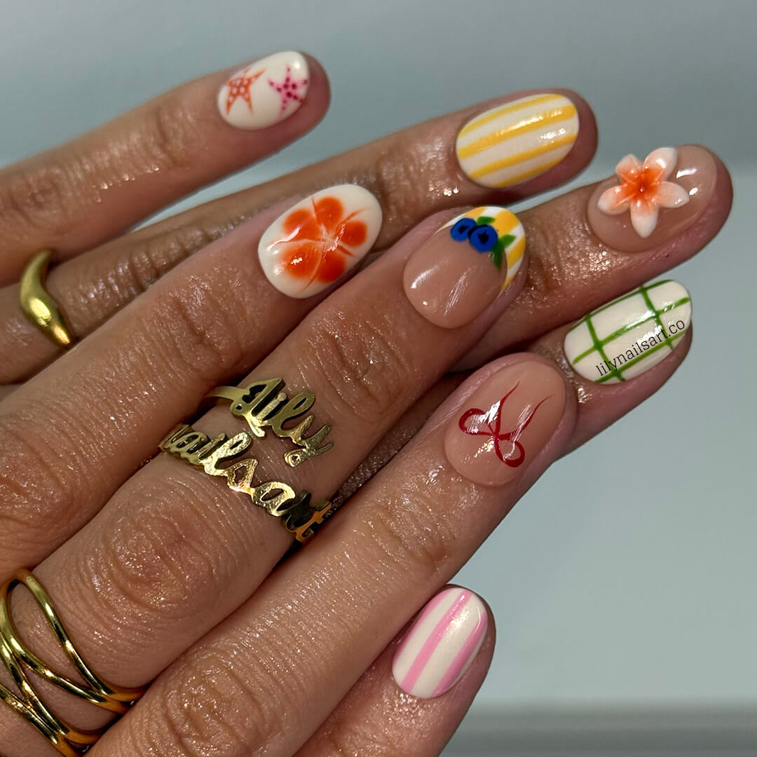 colorful summer press on nais with strawberry, blueberry, starfish & 3D flower, handmade custom beach nails for holiday, vacation, gift for her