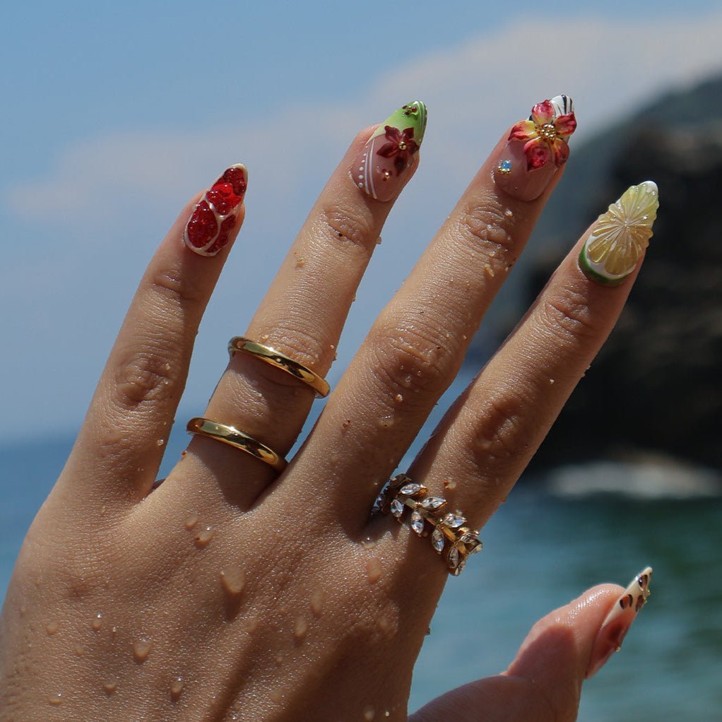 Lily's Nail 21日まで Sunflower Press on nail | Handmade-Spring-Nail Art – LILY NAILS ART