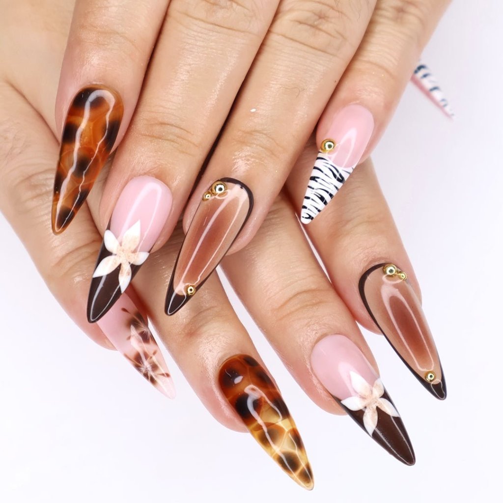 Wild Love | Handmade Press On Nails by lilynailsart.co – LILY